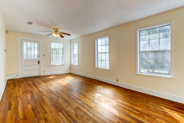 1109 Corinne St., Hattiesburg, MS 39401