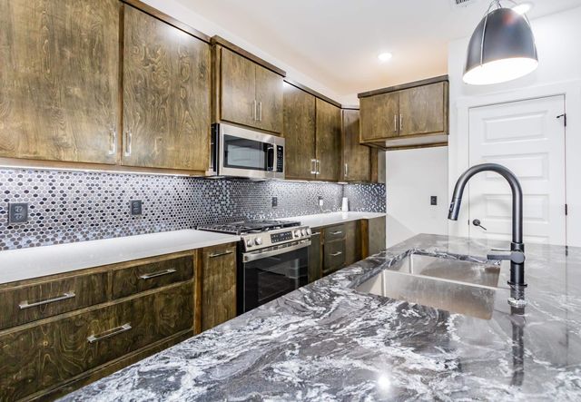 1812 E 4th Street, Little Rock, AR 72202