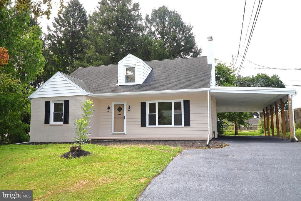 1530 RIDGEVIEW AVE, Lancaster, PA 17603