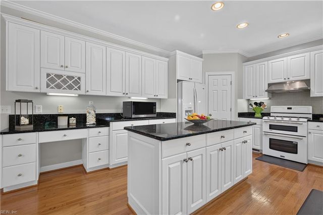 804 Casa Verde WAY, Virginia Beach, VA 23456
