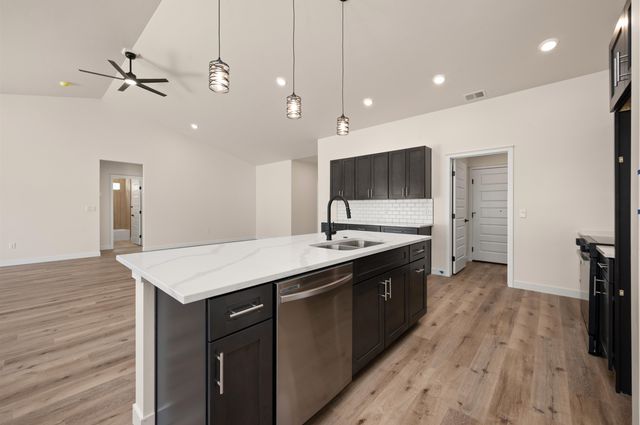 3084 Thunder Cloud Drive, Grand Junction, CO 81504