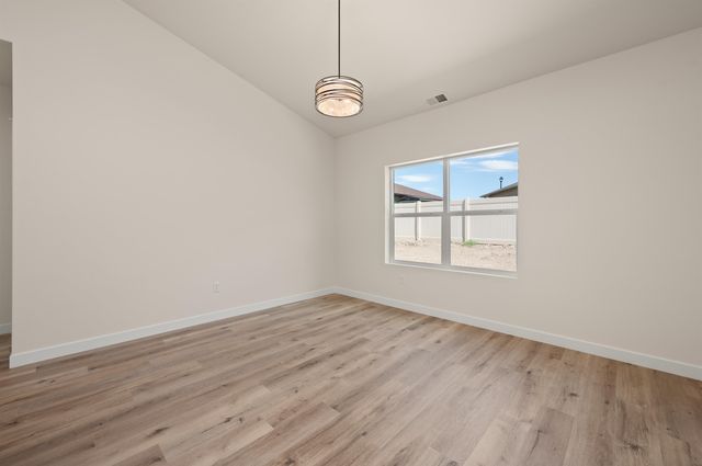 3084 Thunder Cloud Drive, Grand Junction, CO 81504