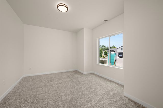 3084 Thunder Cloud Drive, Grand Junction, CO 81504