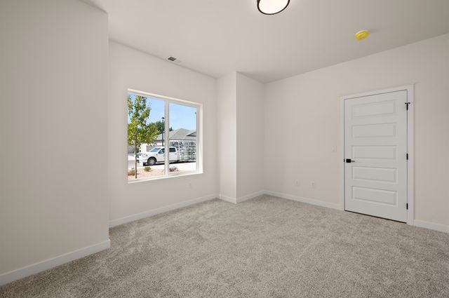 3084 Thunder Cloud Drive, Grand Junction, CO 81504