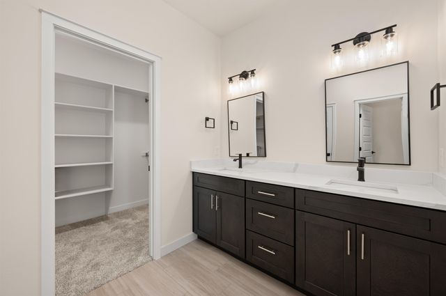 3084 Thunder Cloud Drive, Grand Junction, CO 81504