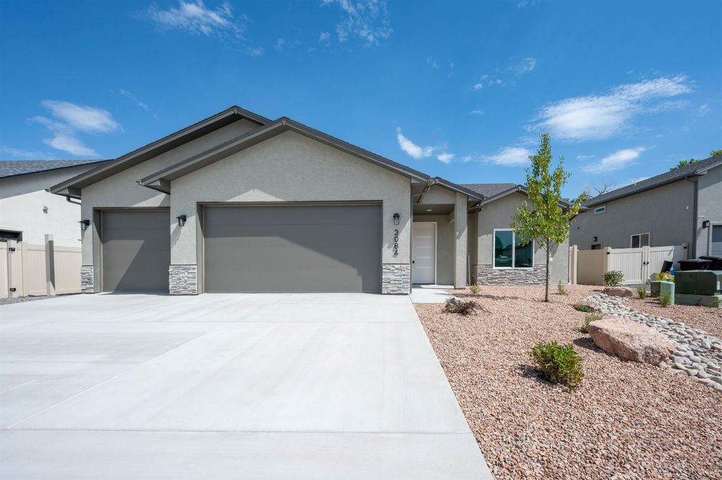 3084 Thunder Cloud Drive, Grand Junction, CO 81504
