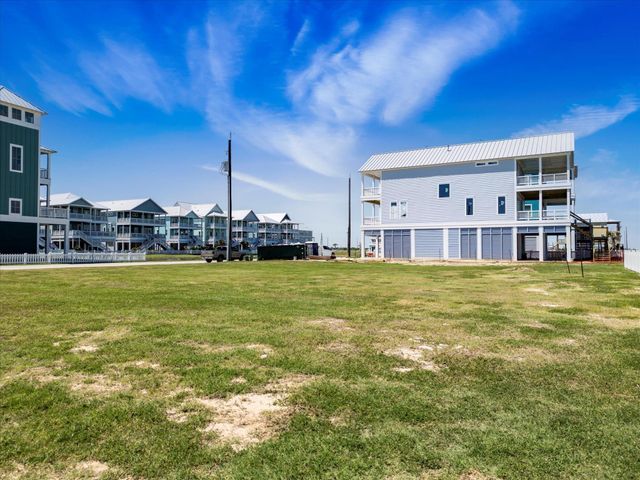 11366 Beachside, Galveston, TX 77554