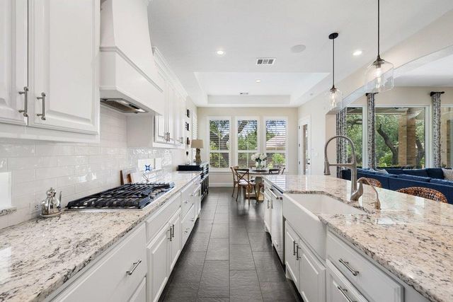 3807 Avery Woods LN, Cedar Park, TX 78613