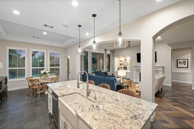 3807 Avery Woods LN, Cedar Park, TX 78613