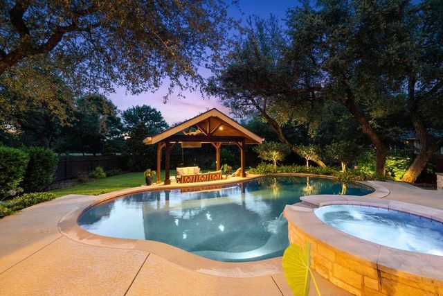 3807 Avery Woods LN, Cedar Park, TX 78613