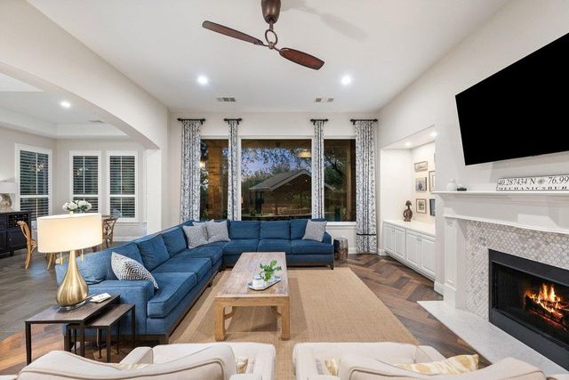 3807 Avery Woods LN, Cedar Park, TX 78613