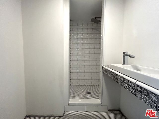 16321 Pacific Coast Highway 41, Pacific Palisades, CA 90272