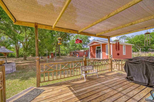 4959 Skipper Ln, Pace, FL 32571