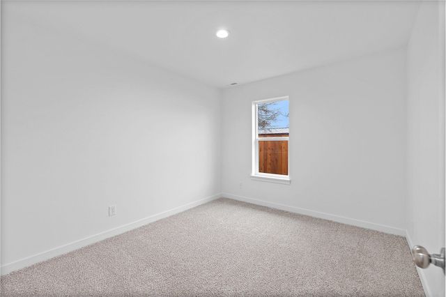 147 Jefferson Avenue, Metolius, OR 97741