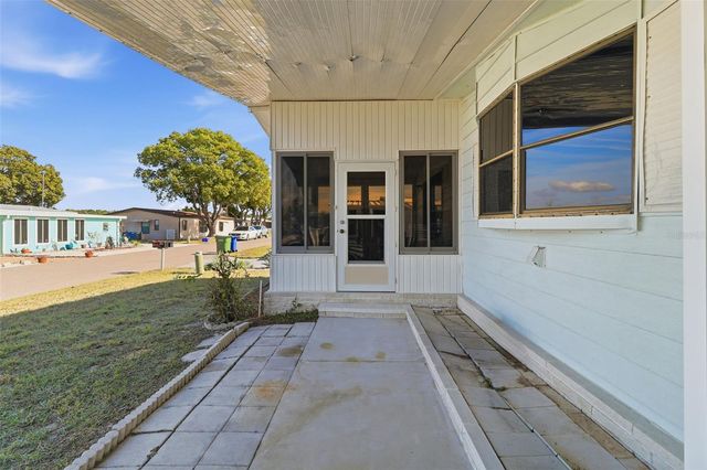 6644 PRINCETON DRIVE NE, Winter Haven, FL 33881