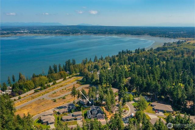 5464 Wood Duck Loop, Blaine, WA 98230