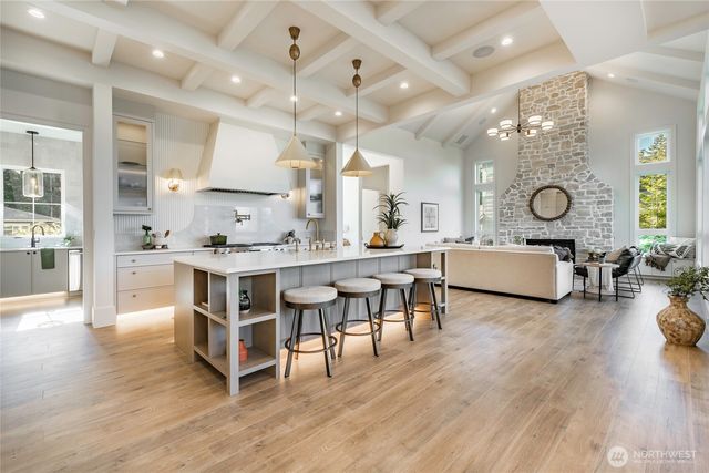 5464 Wood Duck Loop, Blaine, WA 98230