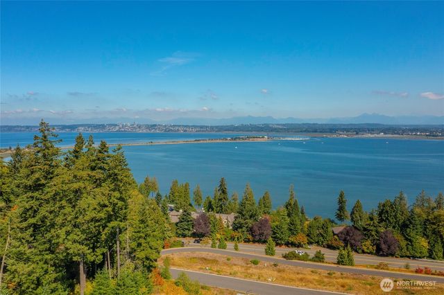 5464 Wood Duck Loop, Blaine, WA 98230