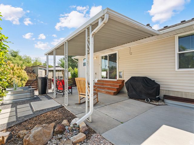5524 S FAIRHAVEN CIR, Murray, UT 84123
