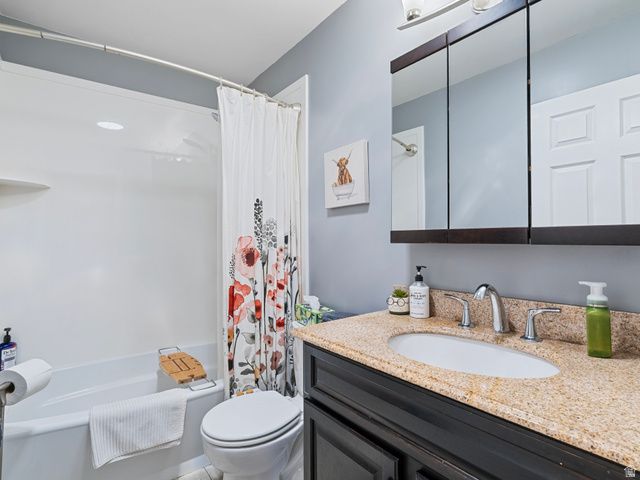 5524 S FAIRHAVEN CIR, Murray, UT 84123