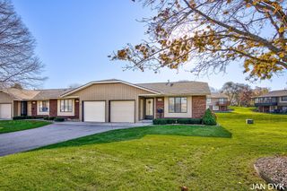 674 Waterview Court, Grandville, MI 49418