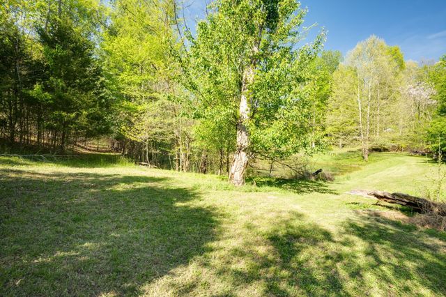 735 Keytown Rd, Portland, TN 37148