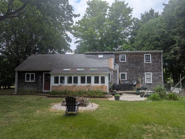 166 West St, Attleboro, MA 02703