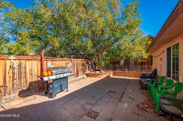 4937 Sunburst Drive, Palmdale, CA 93552