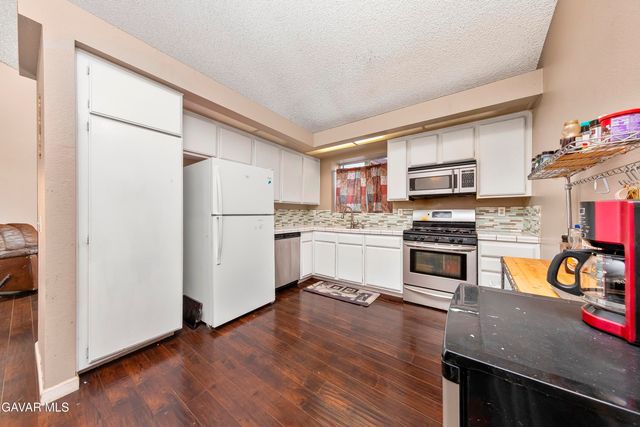 4937 Sunburst Drive, Palmdale, CA 93552