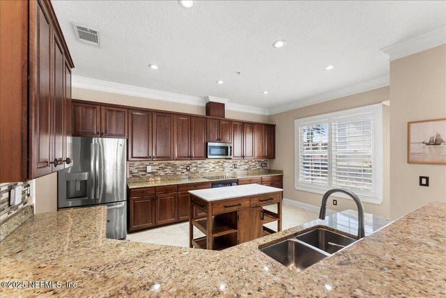 13846 ATLANTIC Boulevard 207, Jacksonville, FL 32225