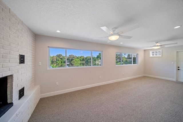 1163 60TH AVENUE S, St Petersburg, FL 33705