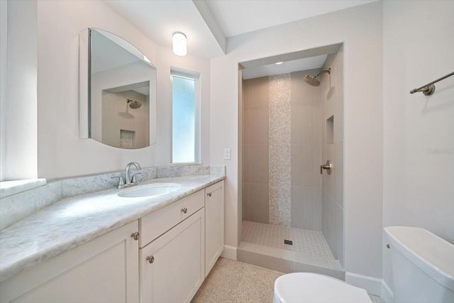 1163 60TH AVENUE S, St Petersburg, FL 33705