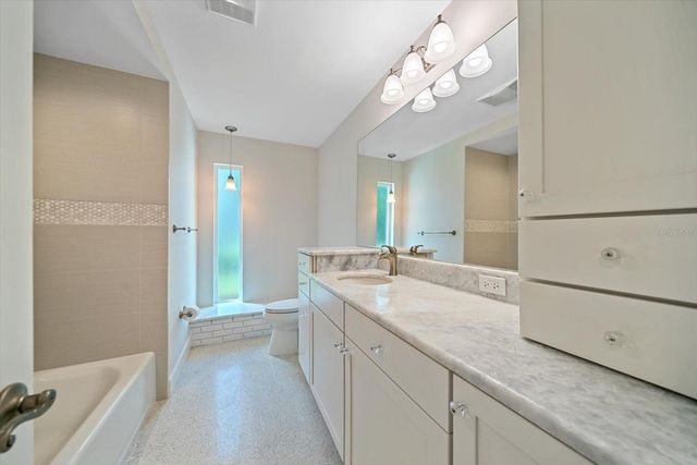 1163 60TH AVENUE S, St Petersburg, FL 33705