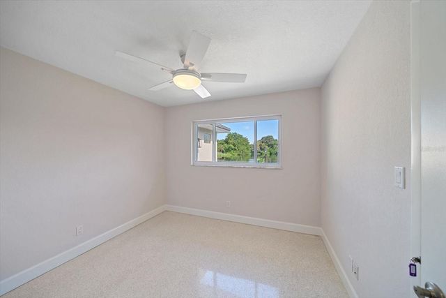 1163 60TH AVENUE S, St Petersburg, FL 33705