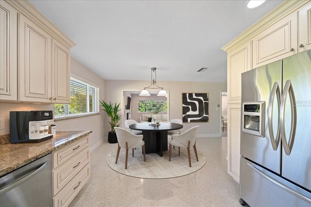 1163 60TH AVENUE S, St Petersburg, FL 33705
