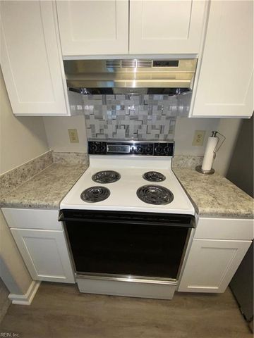 5213 Mile Course WALK, Virginia Beach, VA 23455