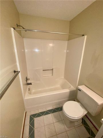 5213 Mile Course WALK, Virginia Beach, VA 23455