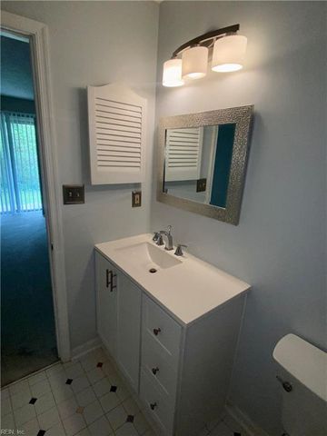 5213 Mile Course WALK, Virginia Beach, VA 23455