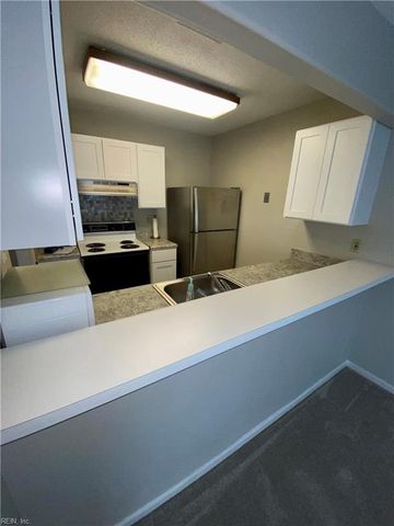 5213 Mile Course WALK, Virginia Beach, VA 23455