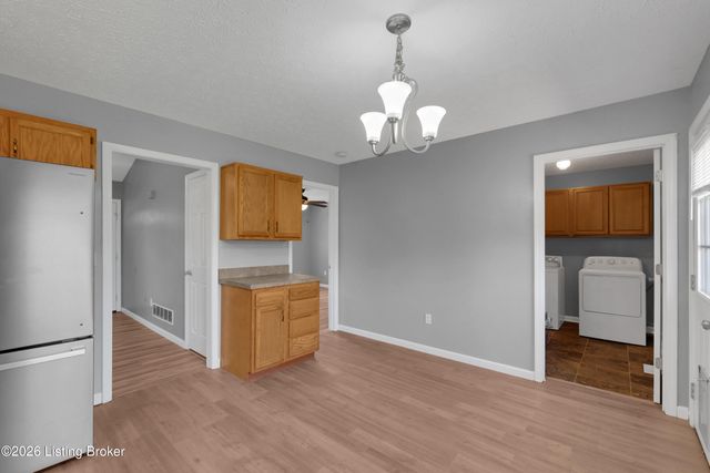 286 Tecumseh Dr, Shepherdsville, KY 40165