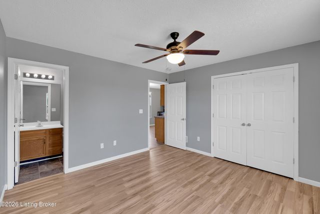286 Tecumseh Dr, Shepherdsville, KY 40165