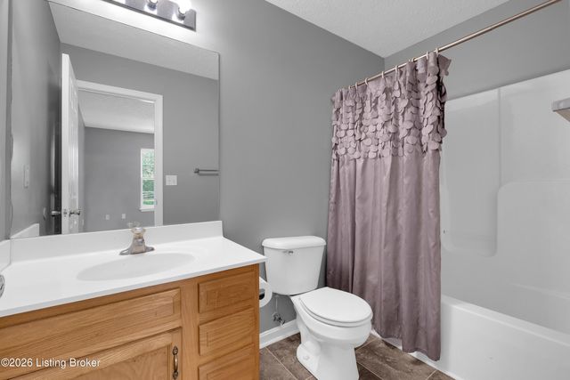 286 Tecumseh Dr, Shepherdsville, KY 40165