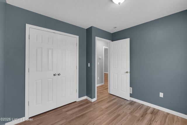 286 Tecumseh Dr, Shepherdsville, KY 40165