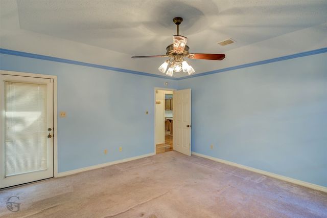 8821 CROMWELL Drive, Shreveport, LA 71129