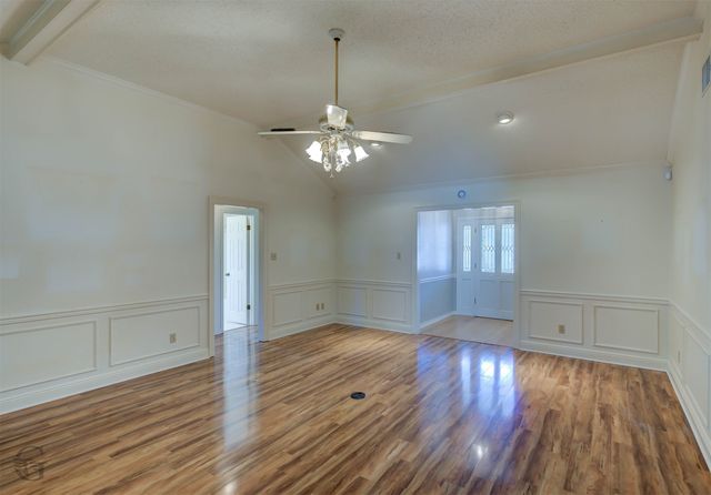 8821 CROMWELL Drive, Shreveport, LA 71129