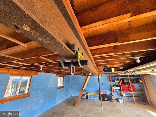 10725 E CRESTVIEW LN, Laurel, MD 20723