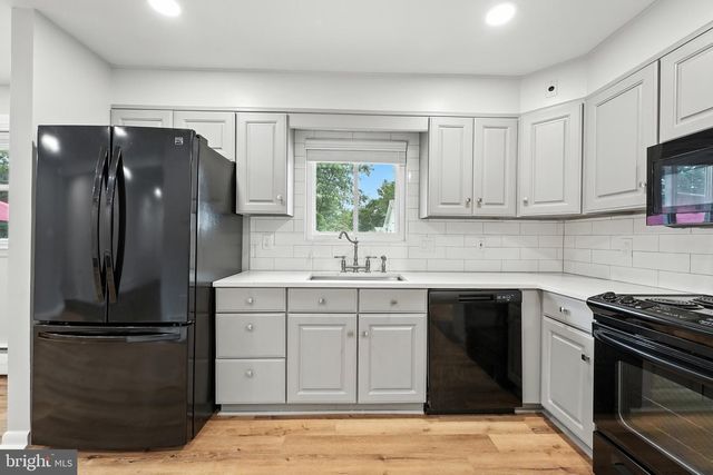 10725 E CRESTVIEW LN, Laurel, MD 20723