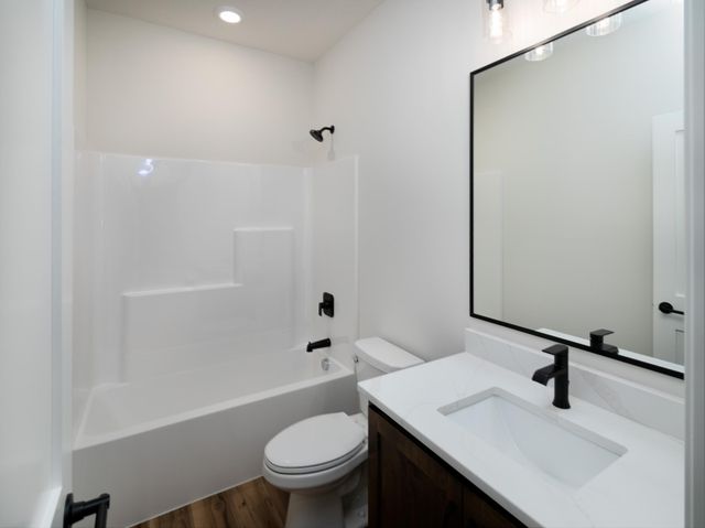 13391 Cadagon Way, Rosemount, MN 55068