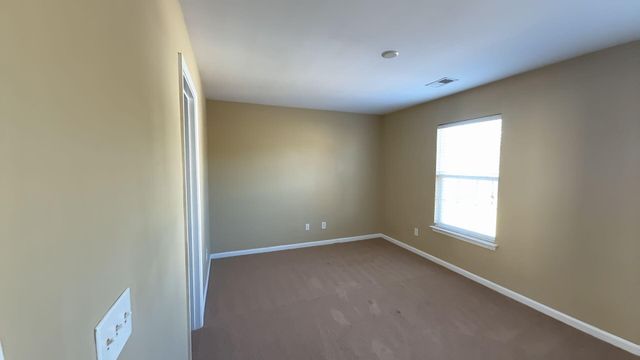 607 Hemingway Circle, Summerville, SC 29483