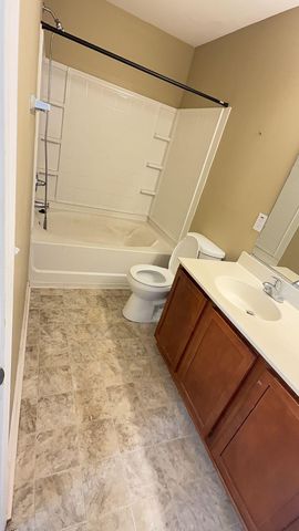 607 Hemingway Circle, Summerville, SC 29483